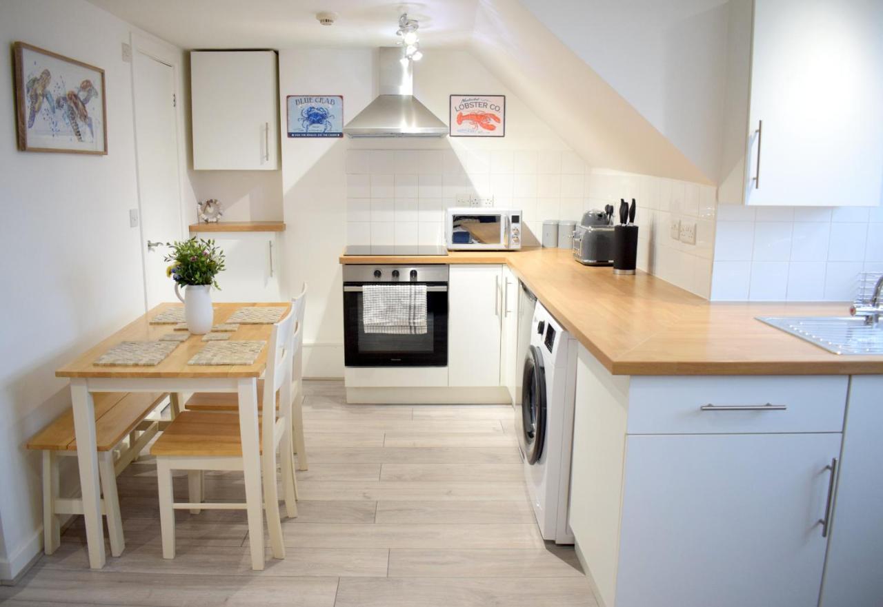 The Bay Beach Apartments Bournemouth Luaran gambar